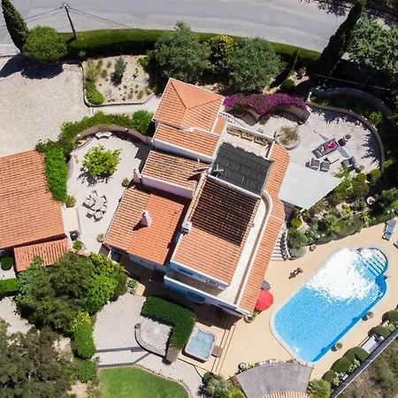 Vivenda Madrugada Вилла Карвоейру